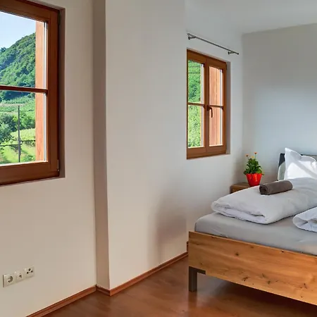 Linslhof Apt Quarz Terlano Exterior photo